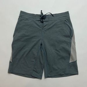 Lululemon - L - Shorts